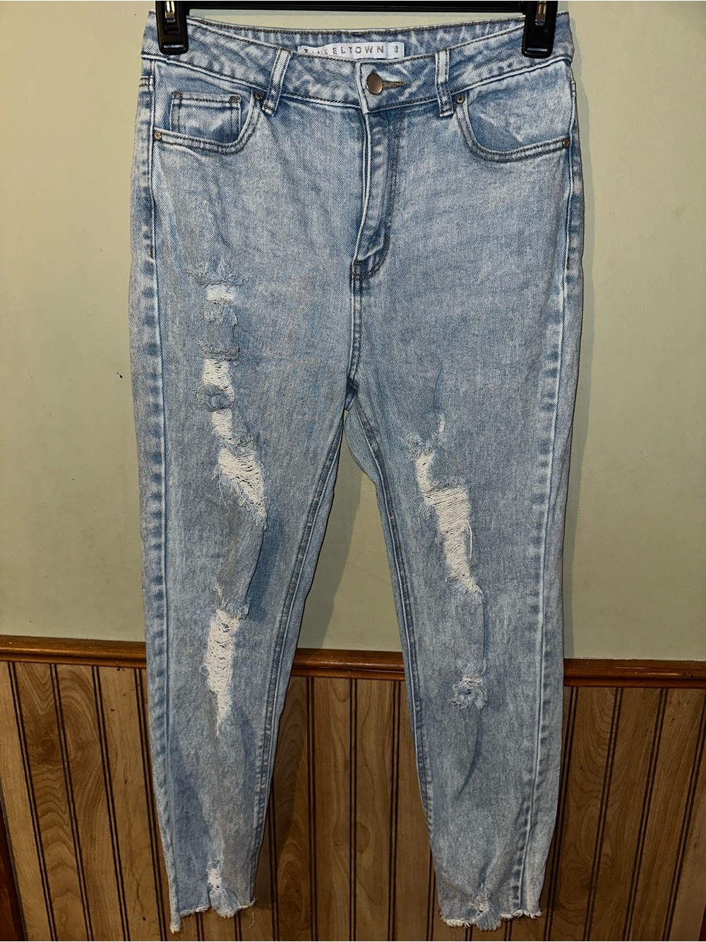 Tinseltown Light Blue High-Rise Distressed Women’s Jeans